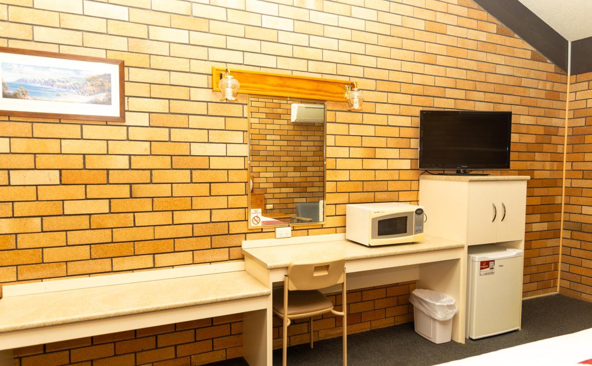 All Travellers Motor Inn คูนาแบราบรัน ภายนอก รูปภาพ